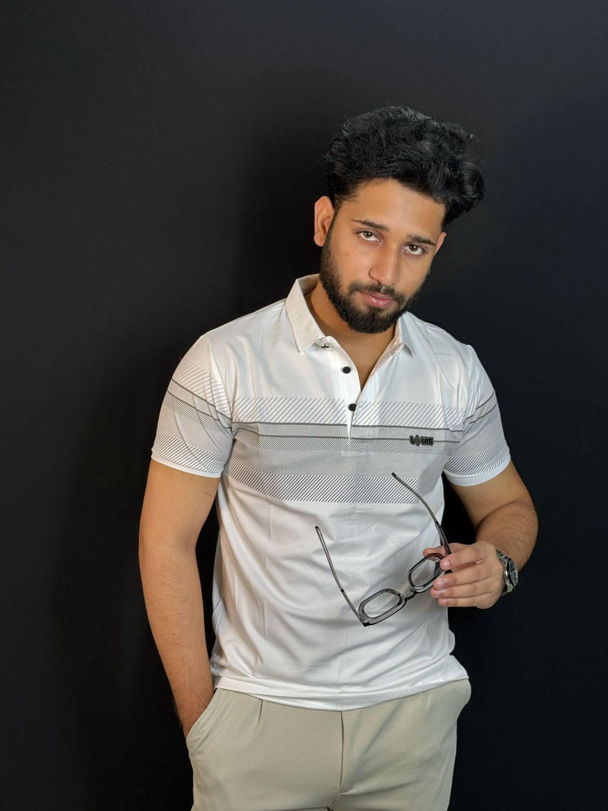 সাদা কালার পোলো টি-শার্ট-Luis